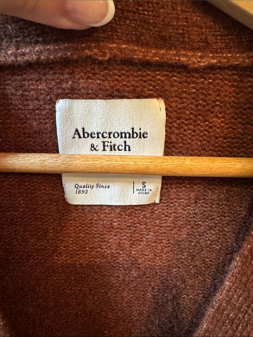 NWT Small Abercrombie & Fitch Women's Rust Cardigan with Front Pockets! - Picture 3 of 10